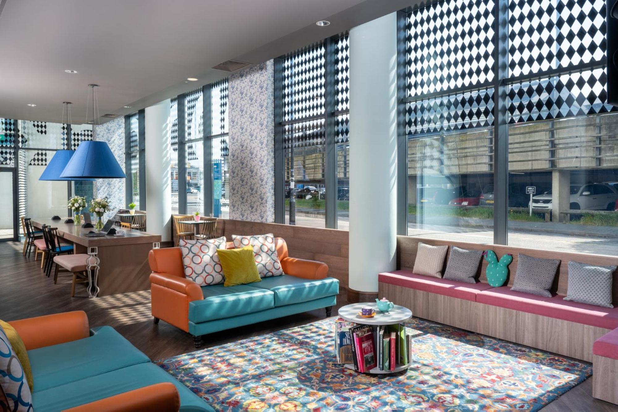 Leonardo Hotel Brighton Екстер'єр фото