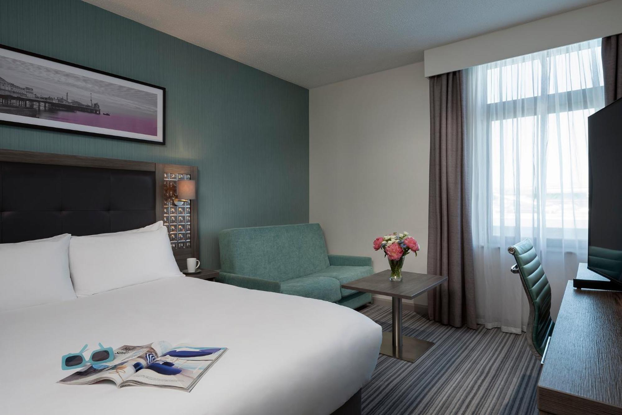 Leonardo Hotel Brighton Екстер'єр фото