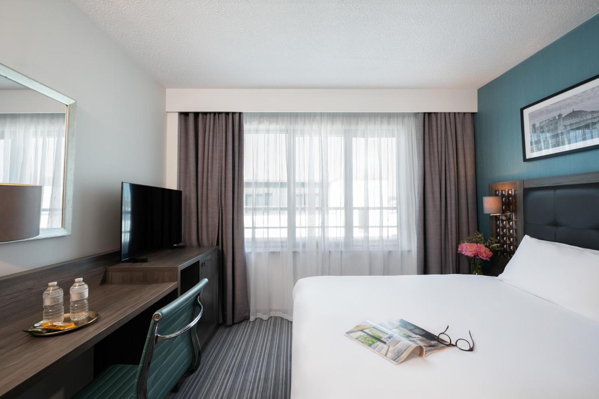 Leonardo Hotel Brighton Екстер'єр фото
